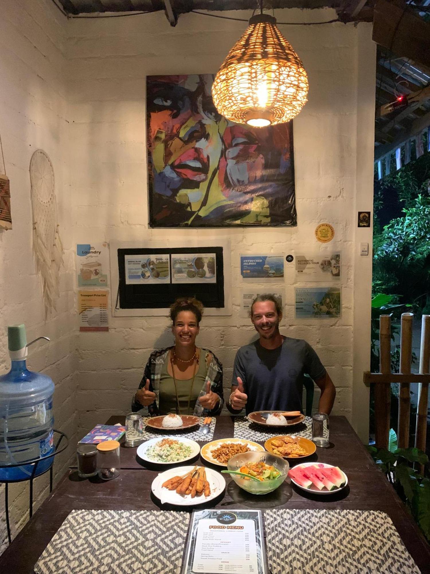 Alfarizi Homestay Tetebatu Buitenkant foto